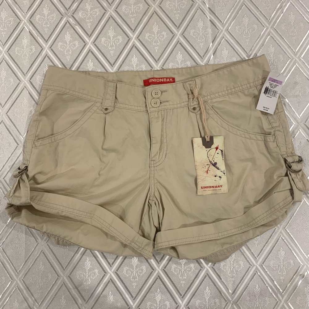 UNIONBAY Khaki Cargo Shorts with Adjustable Tabs